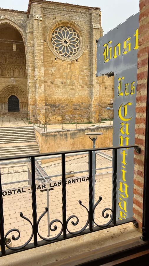 Las Cantigas Villalcazar de Sirga Екстер'єр фото