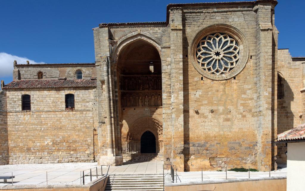Las Cantigas Villalcazar de Sirga Екстер'єр фото